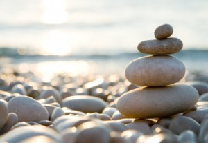 Balance_Rocks-500x3461